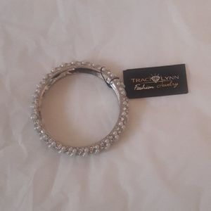 Traci Lynn Fashion Jewelry Bangle NWT